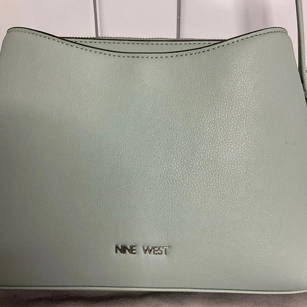 Nine West Shoulder Bag, Aqua Color, Adjustable Strap - Image 3